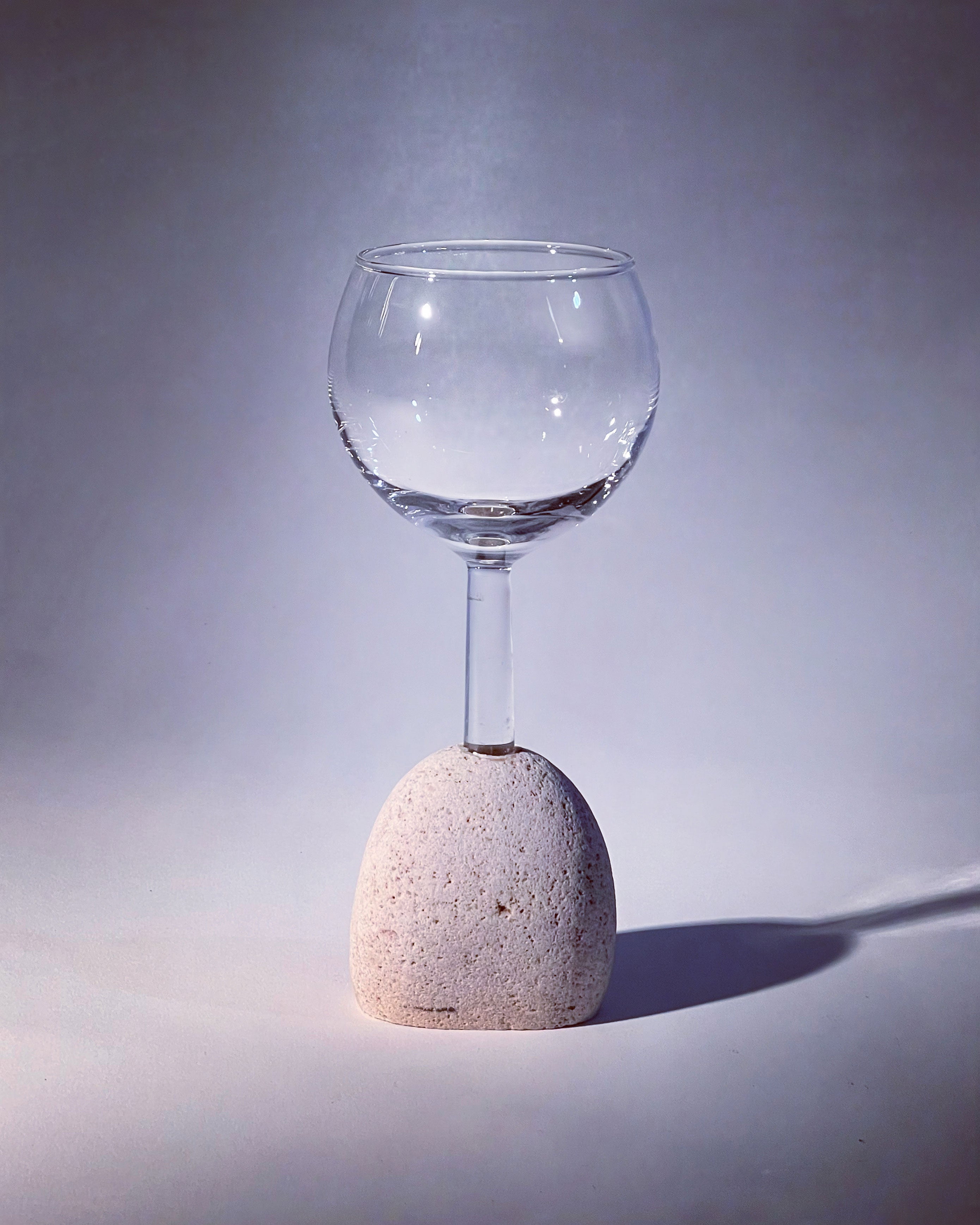STONE GLASS MOMENT - PEBBLE